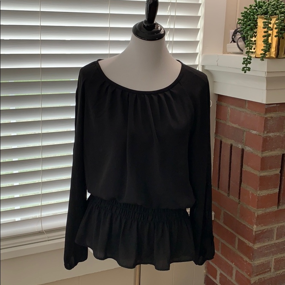 Smocked Peplum waist with split sleeve